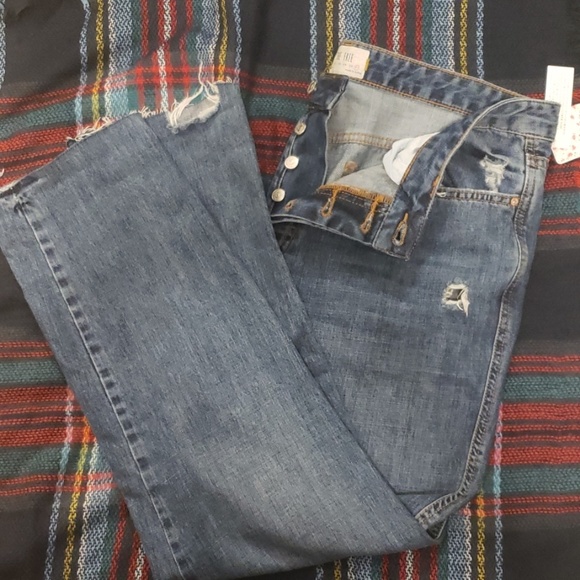 Free People Denim - Free People Slim Boyfriend Jean- Distressed